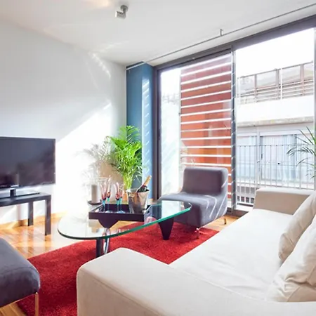 My Space Emirates - Park Gueell Triplex With Private Terrace Barcelona Exterior foto