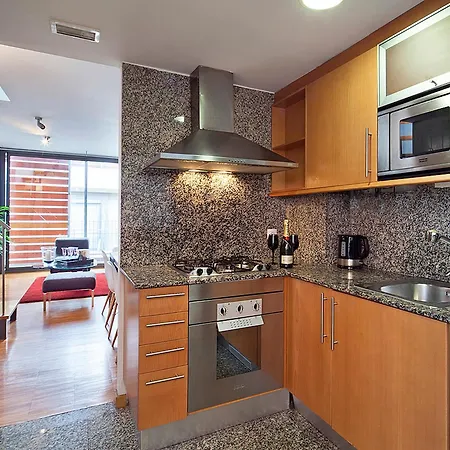 My Space Emirates - Park Gueell Triplex With Private Terrace Barcelona Exterior foto