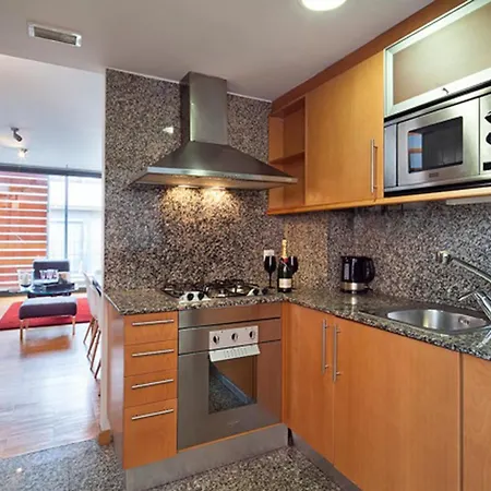 My Space Emirates - Park Gueell Triplex With Private Terrace Barcelona Exterior foto