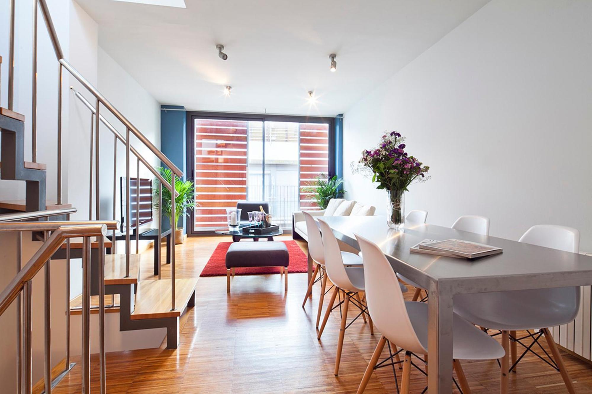 Apartamento My Space Emirates - Park Gueell Triplex With Private Terrace