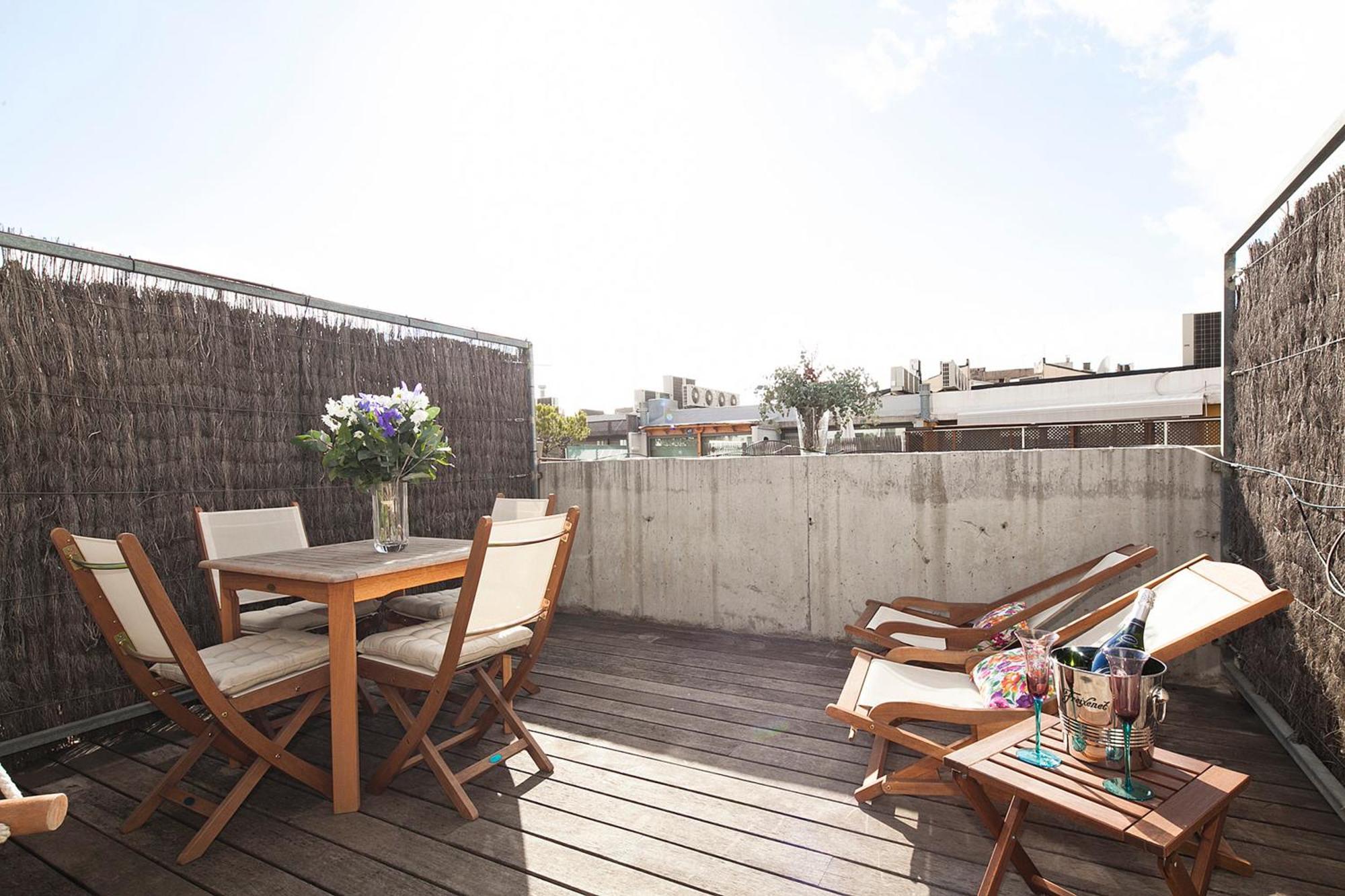 Apartment My Space Emirates - Park Gueell Triplex With Private Terrace Barcelona